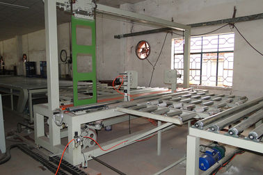 เครื่องอัตโนมัติควบคุม PLC ยูรีเทนโฟมสำหรับที่นอนและเตียงโซฟา