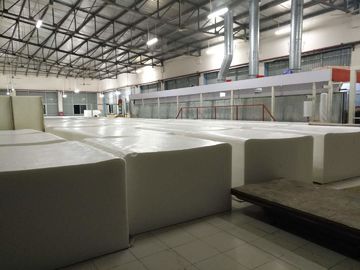Polyurethane Multi Sponges เครื่องฉีดโฟมแรงดันต่ำมีประสิทธิภาพสูงสุด